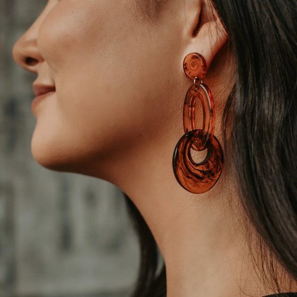 NWT Double Hoop Acrylic Tortoise Shell Earrings - Picture 1 of 4